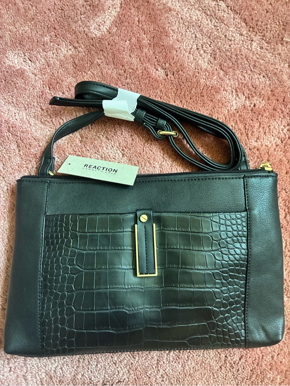 NWT Kenneth Cole Reaction Purse Vegan Faux Leather Crossbody Bag gold accents